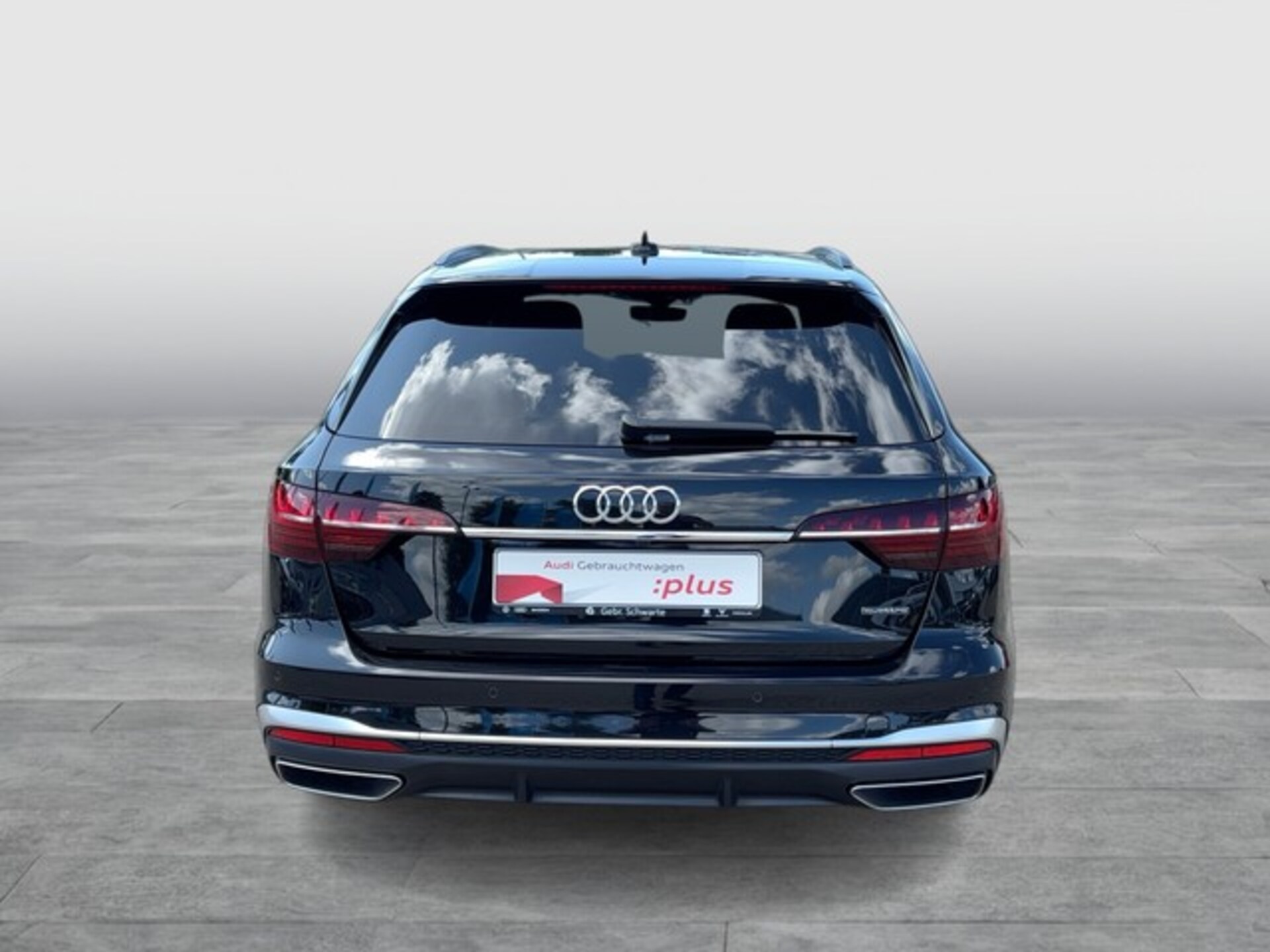 Audi A4 Avant S line