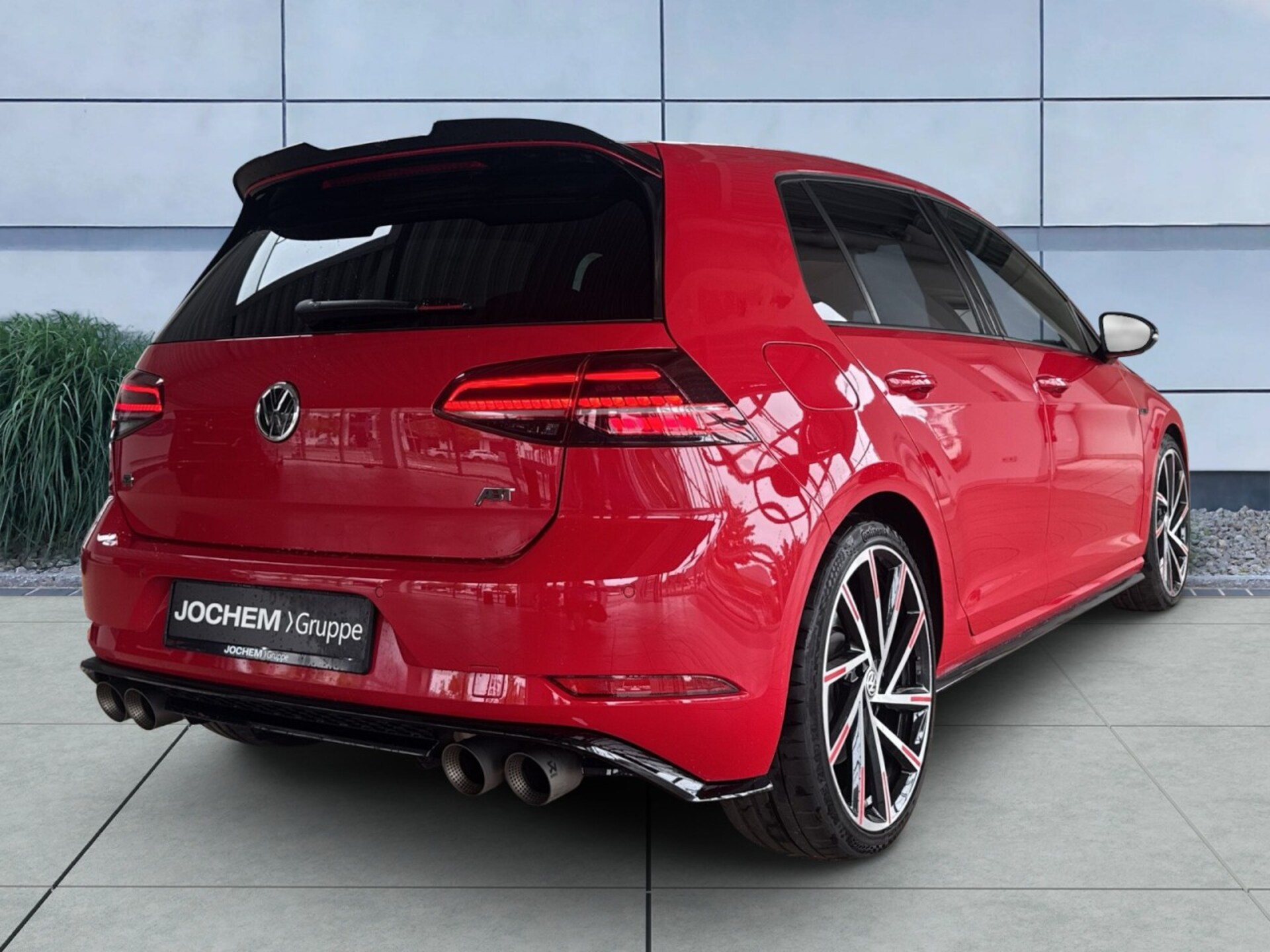 Volkswagen Golf R