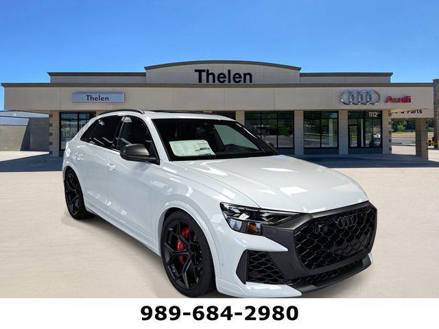 2026 Audi RS Q8 -'s photo