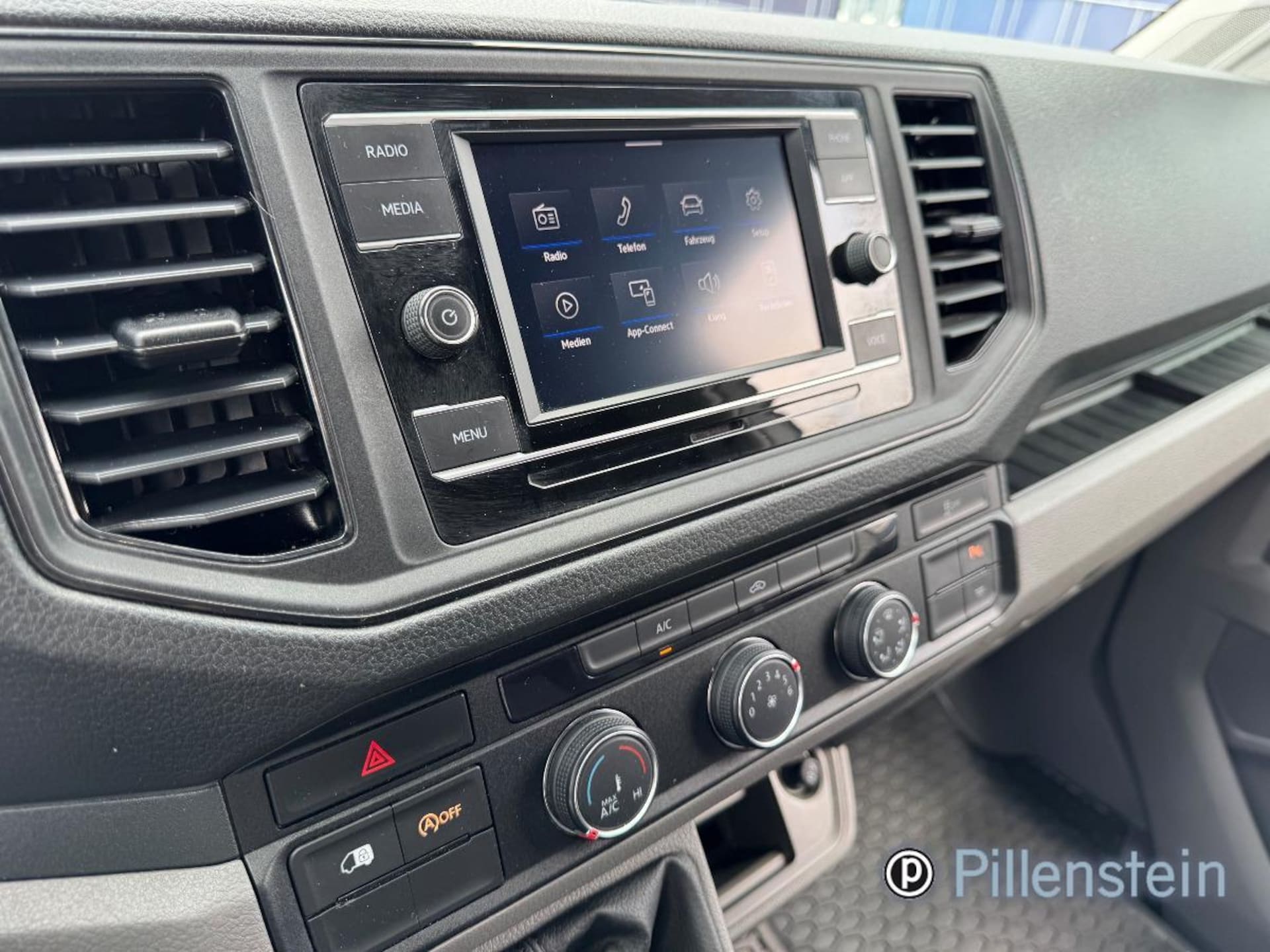 Volkswagen Crafter Kasten mittlerer Radstand