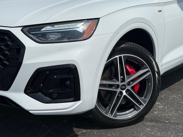 2024 Audi Q5 TFSI e
