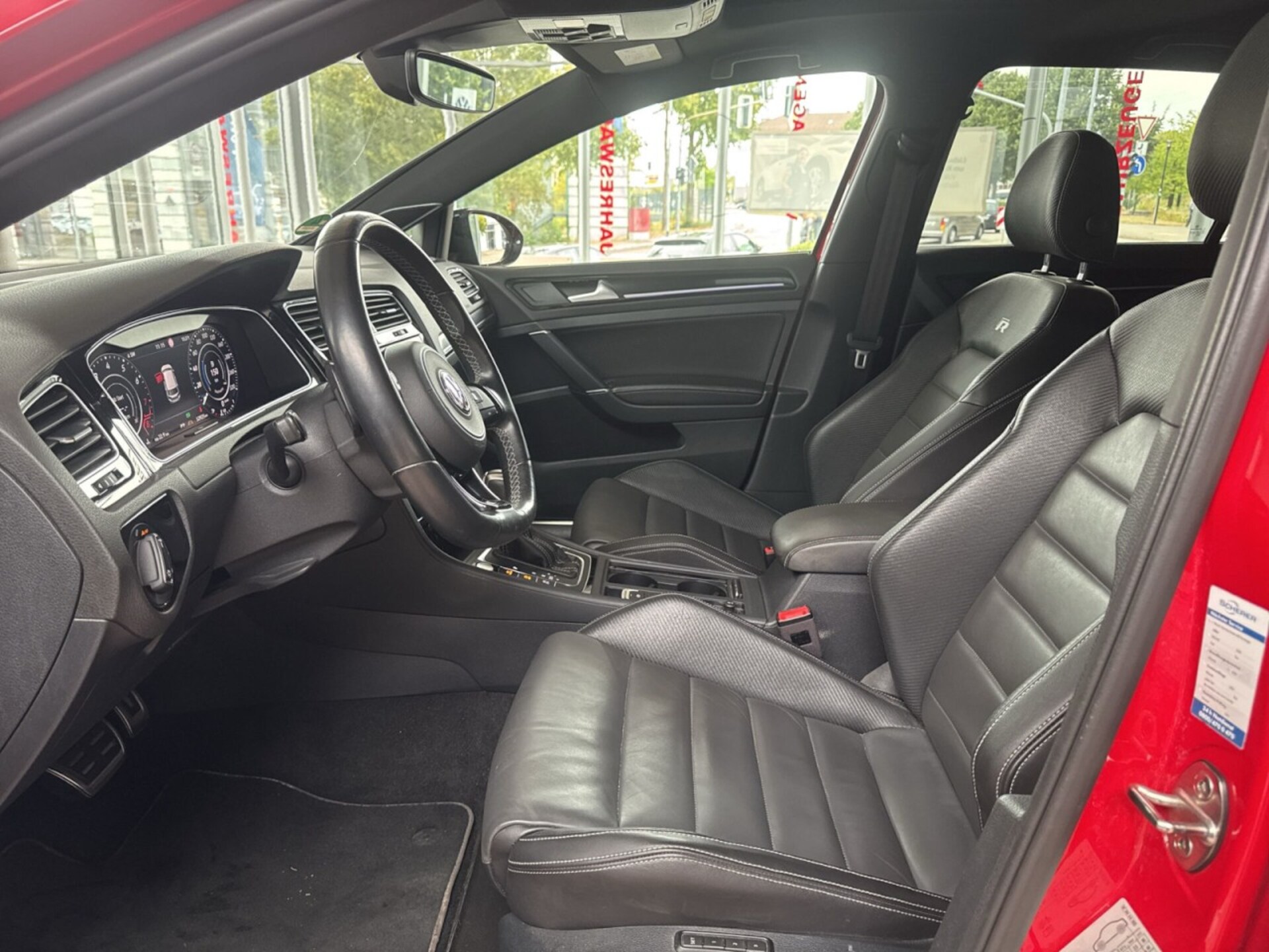 Volkswagen Golf R