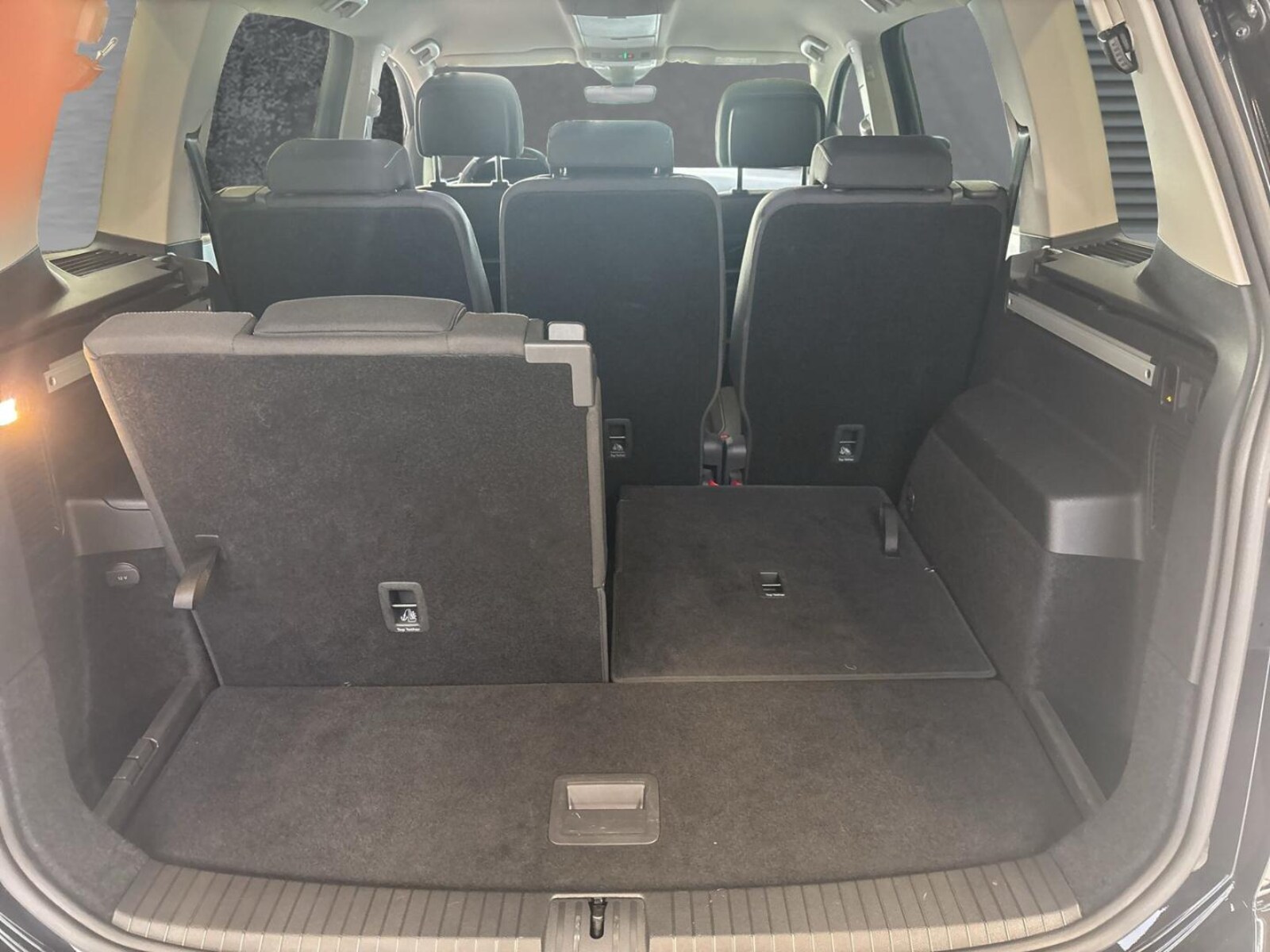 Volkswagen Touran – Bild 14