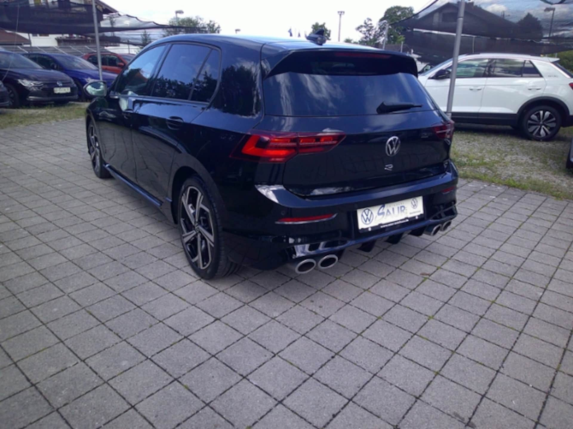 Volkswagen Golf R