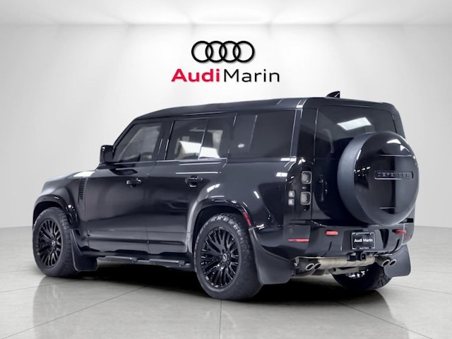 2023 Land Rover Defender