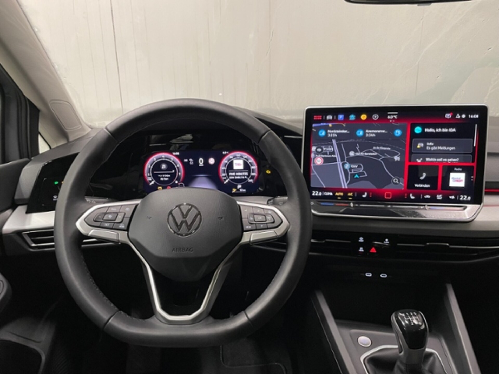 Volkswagen Golf Life