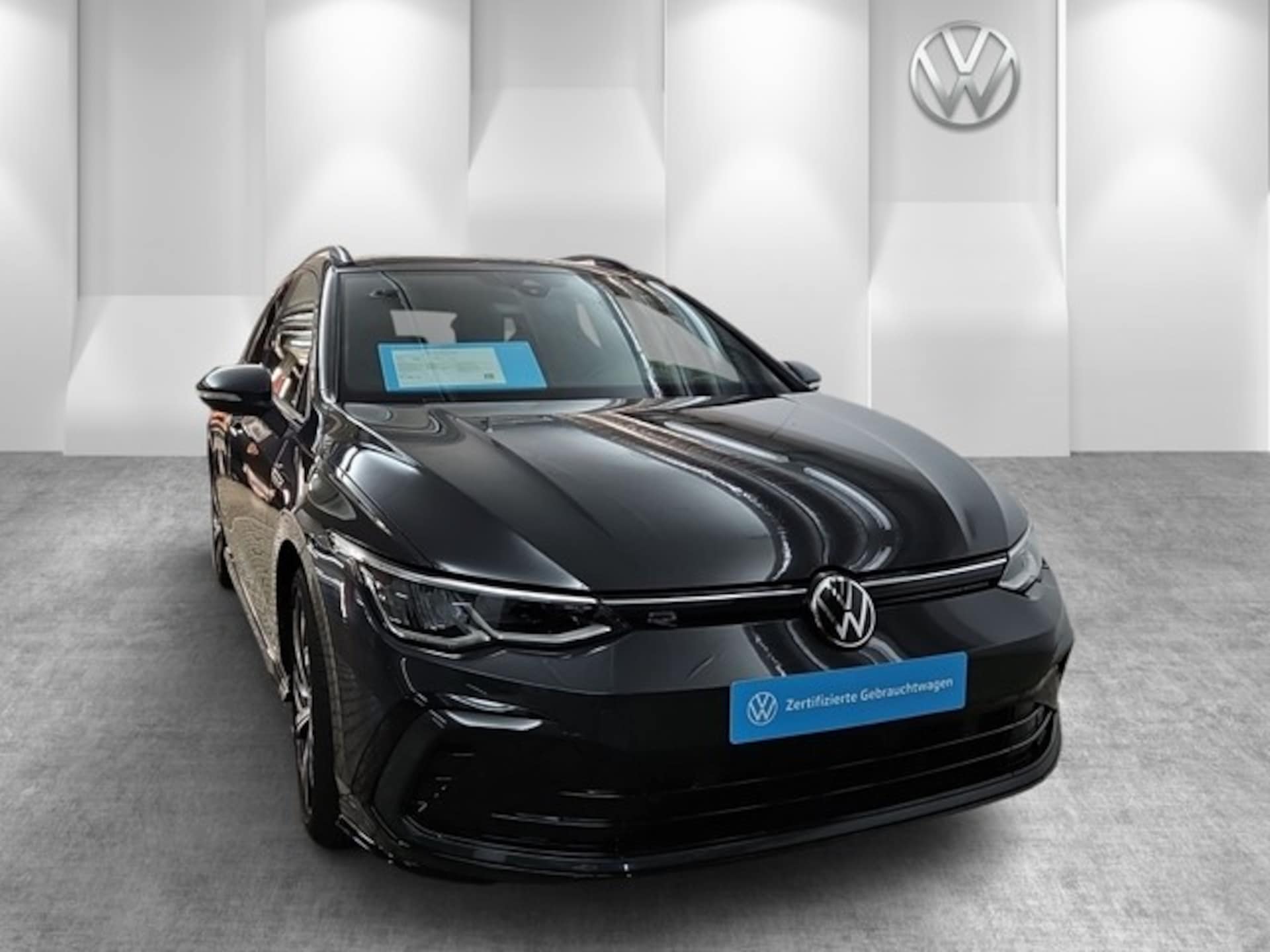 Volkswagen Golf Variant R-Line