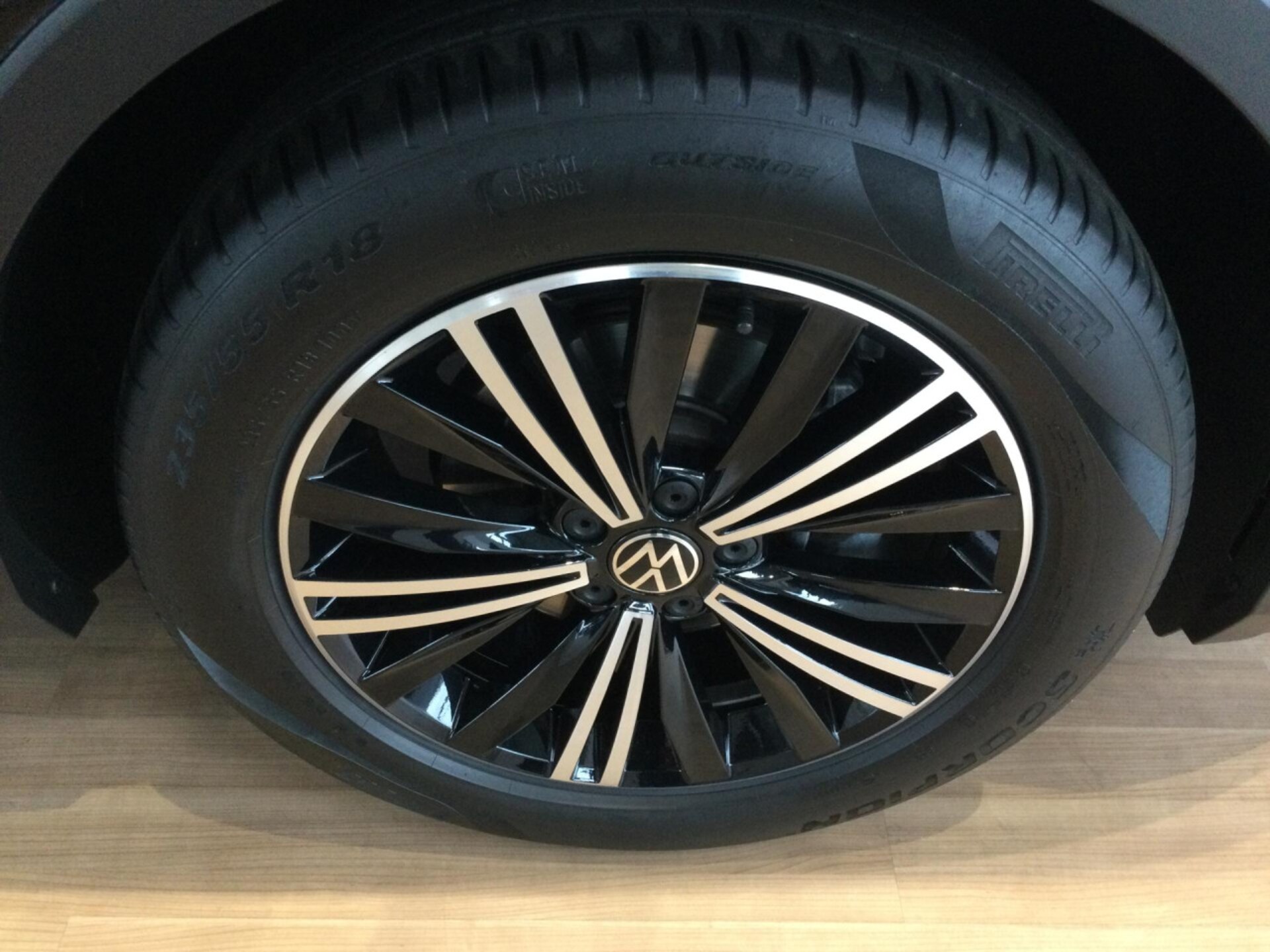 Volkswagen Tiguan Active