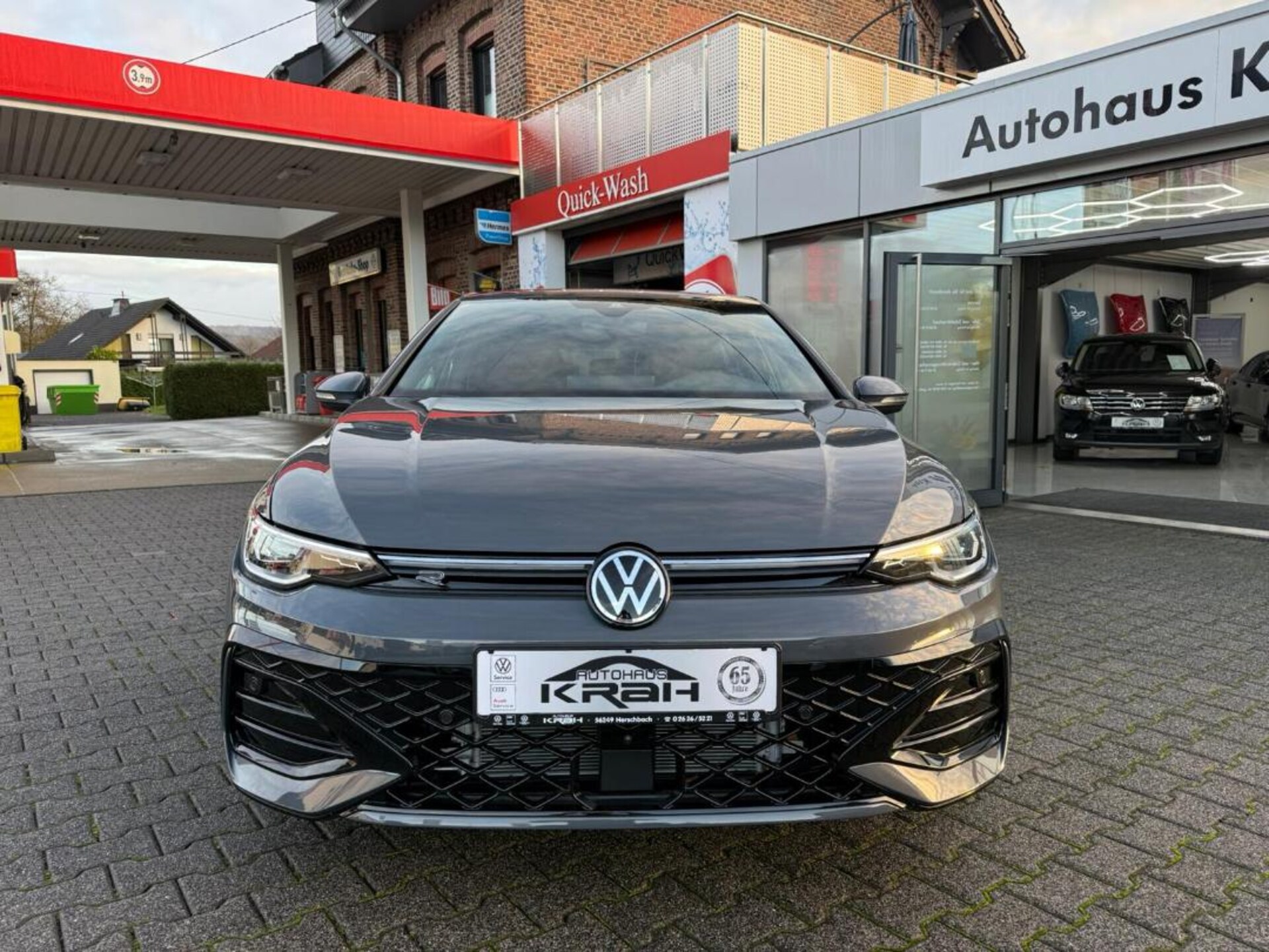 Volkswagen Golf R-Line