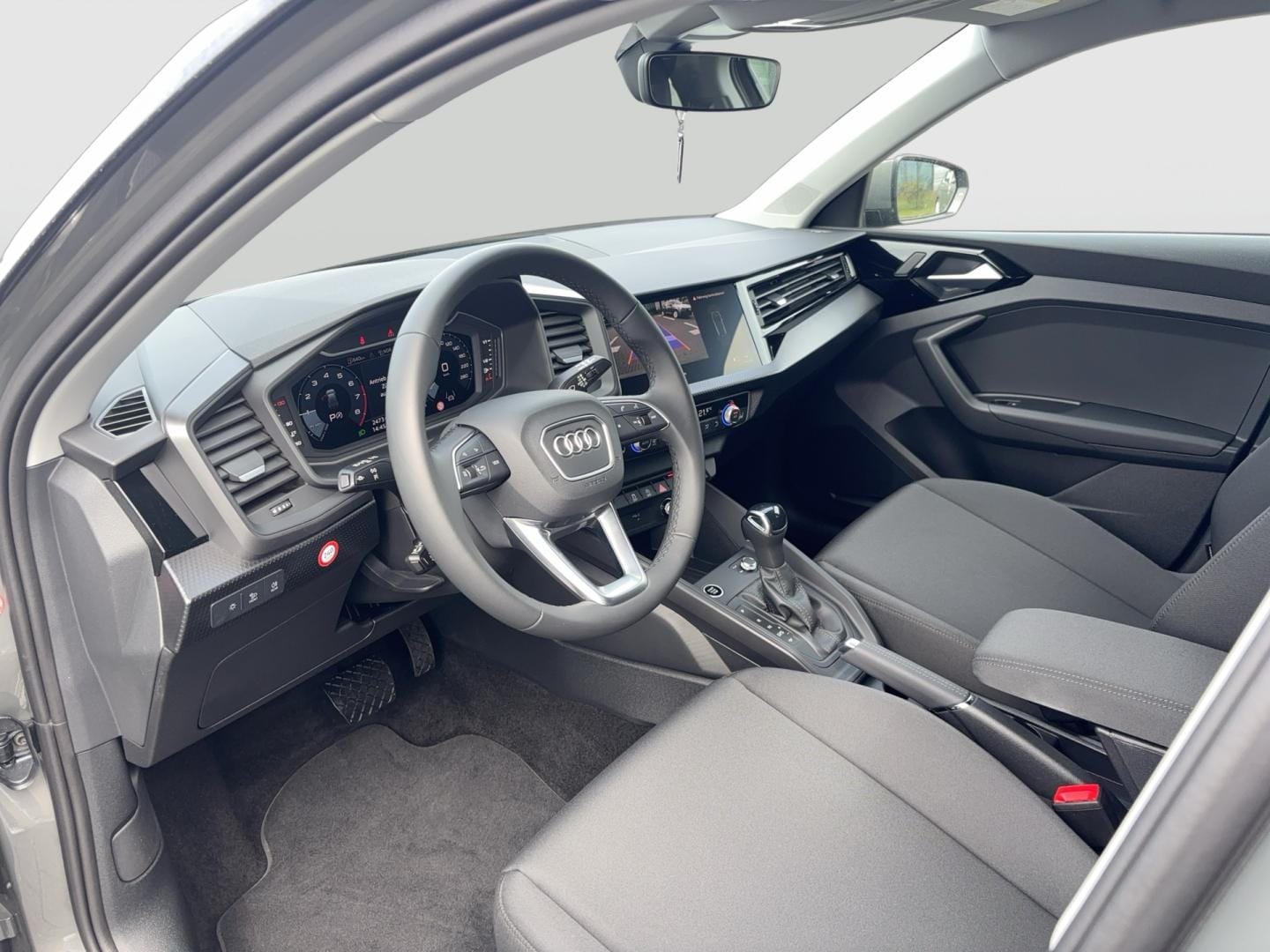 Bild über Audi A1 Sportback 25 TFSI S tronic - für weitere Informationen kontaktieren Sie den Audi Partner