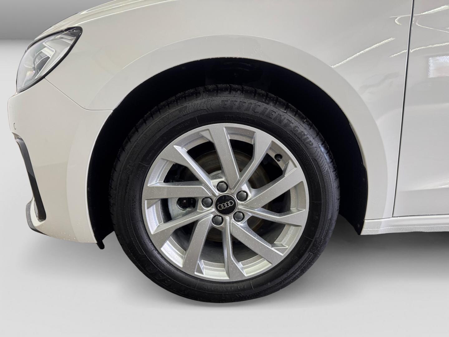 Bild über Audi A1 Sportback advanced 30 TFSI Schaltgetriebe - für weitere Informationen kontaktieren Sie den Audi Partner