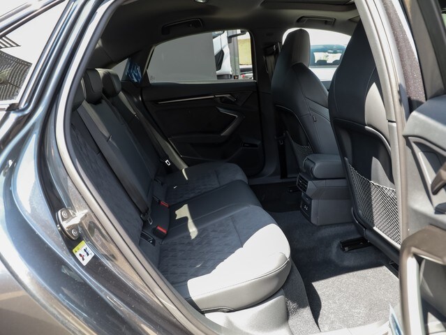 Image about Audi RS 3 Limousine TFSI quattro S tronic