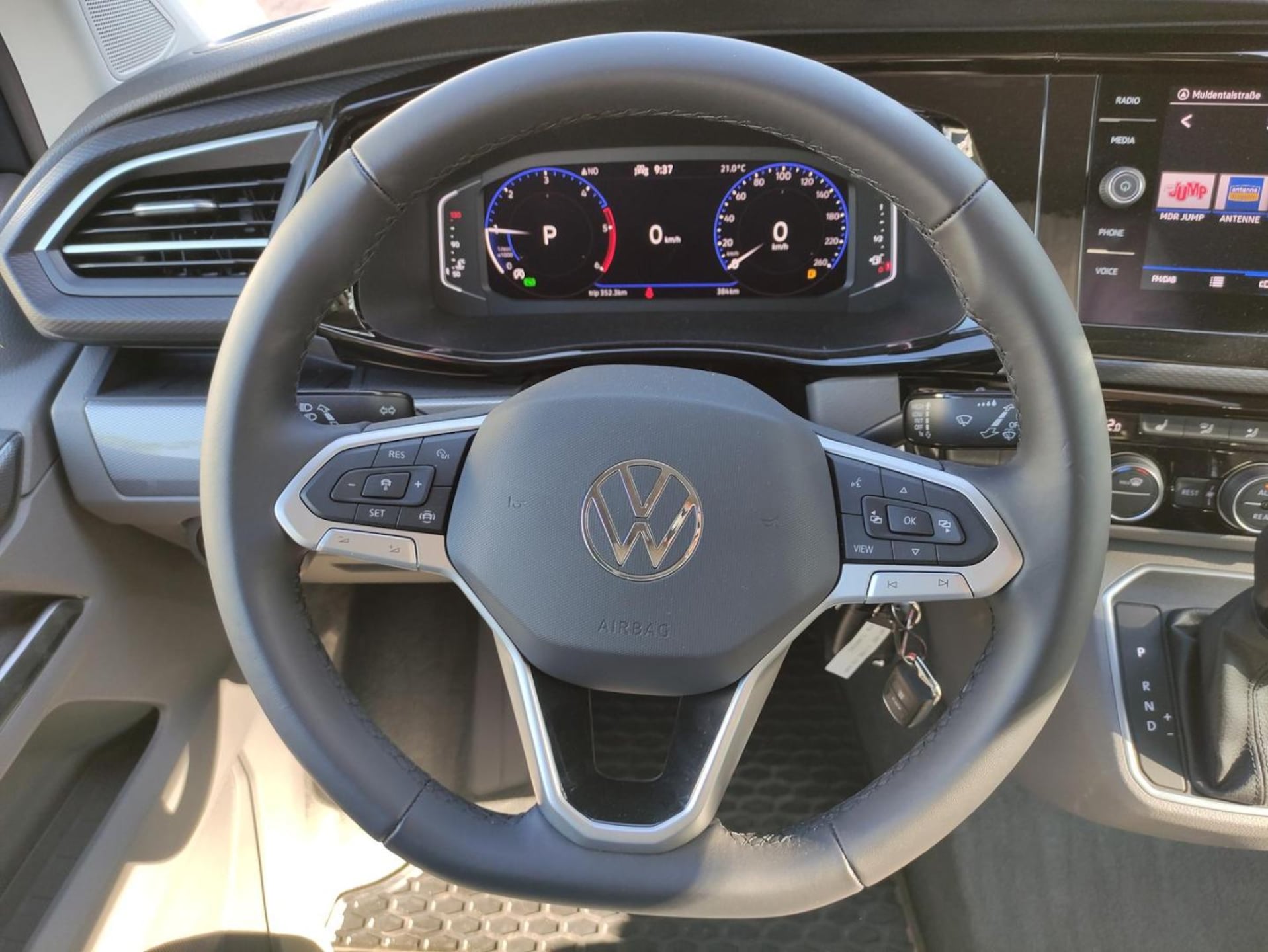 Volkswagen T6.1 California Ocean