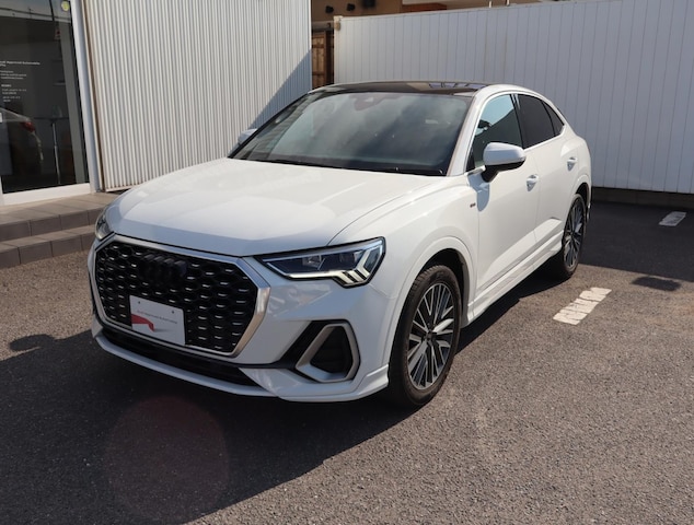 Audi Q3 Sportback 35 TDI quattro S line for more details contact your dealer