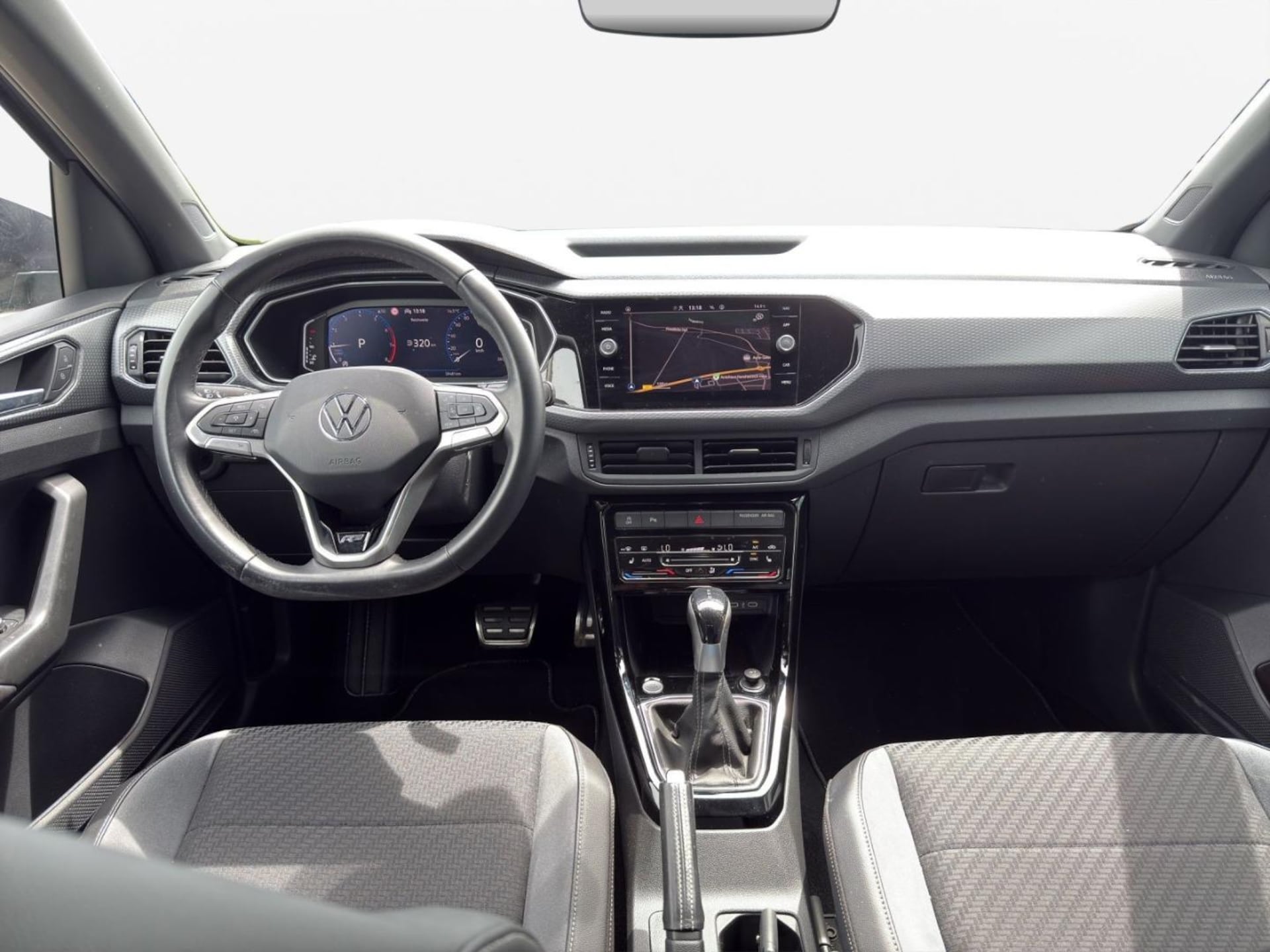 Volkswagen T-Cross Style