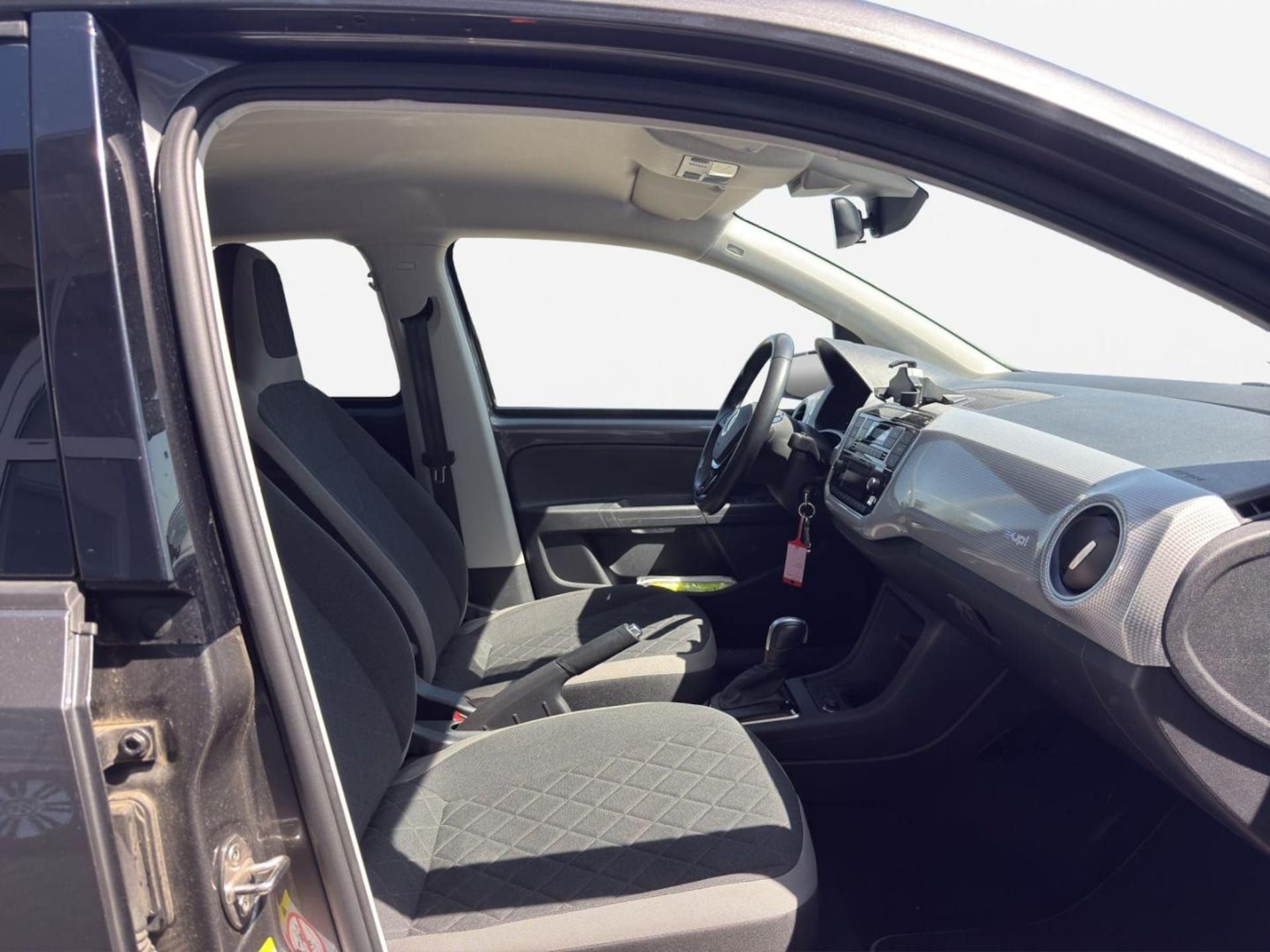 Volkswagen e-up! Style "Plus"