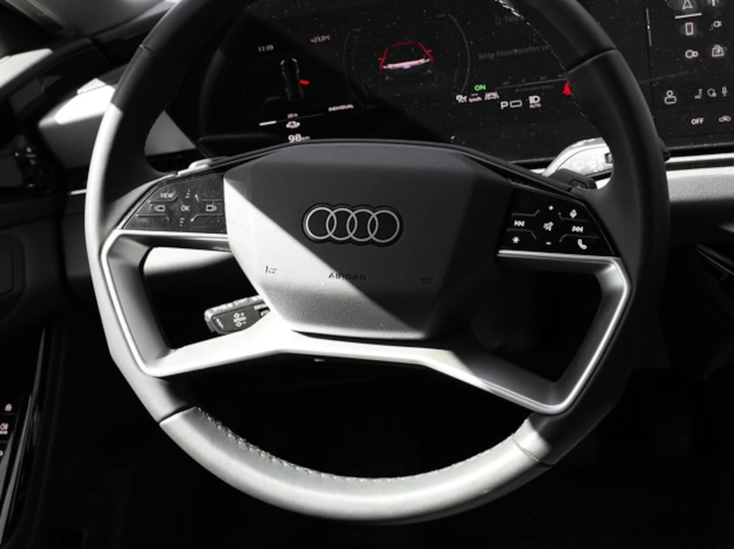 Bild über Audi A6 Avant e-tron e-tron performance - für weitere Informationen kontaktieren Sie den Audi Partner