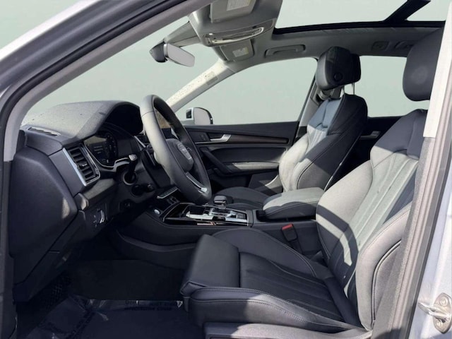 2025 Audi Q5 Premium Plus - Photo 18