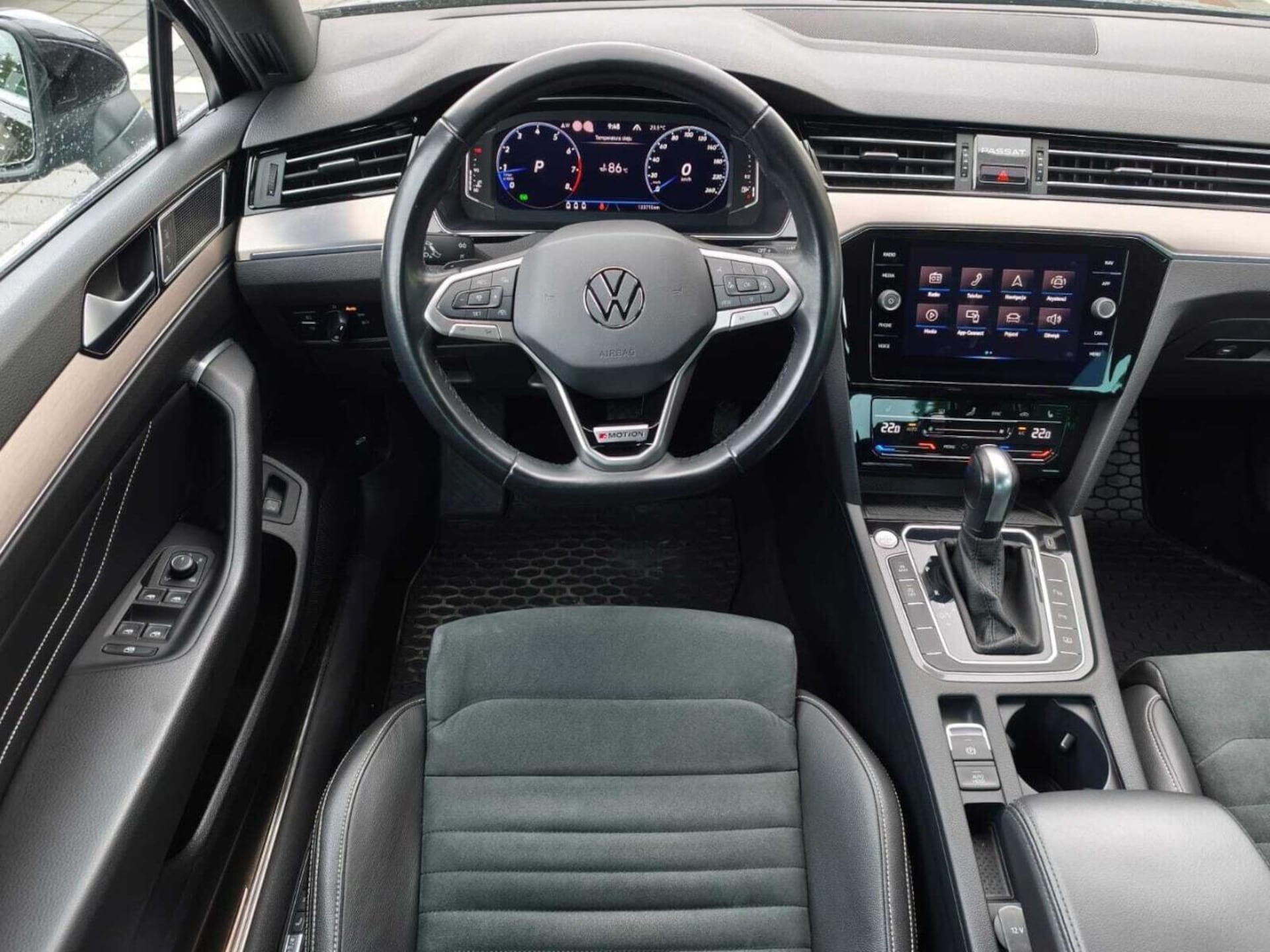 Volkswagen Passat Elegance