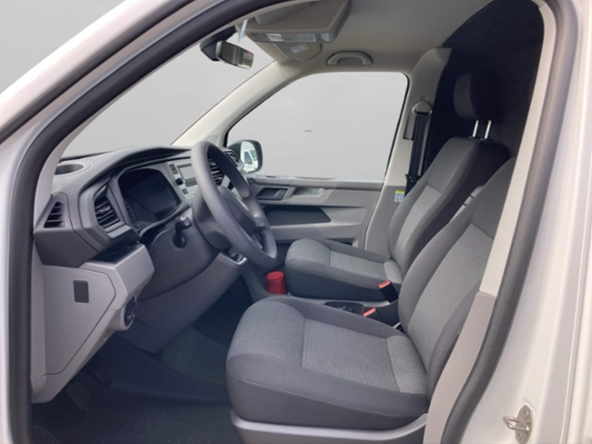 Volkswagen T6.1 Transporter Kasten langer Radstand