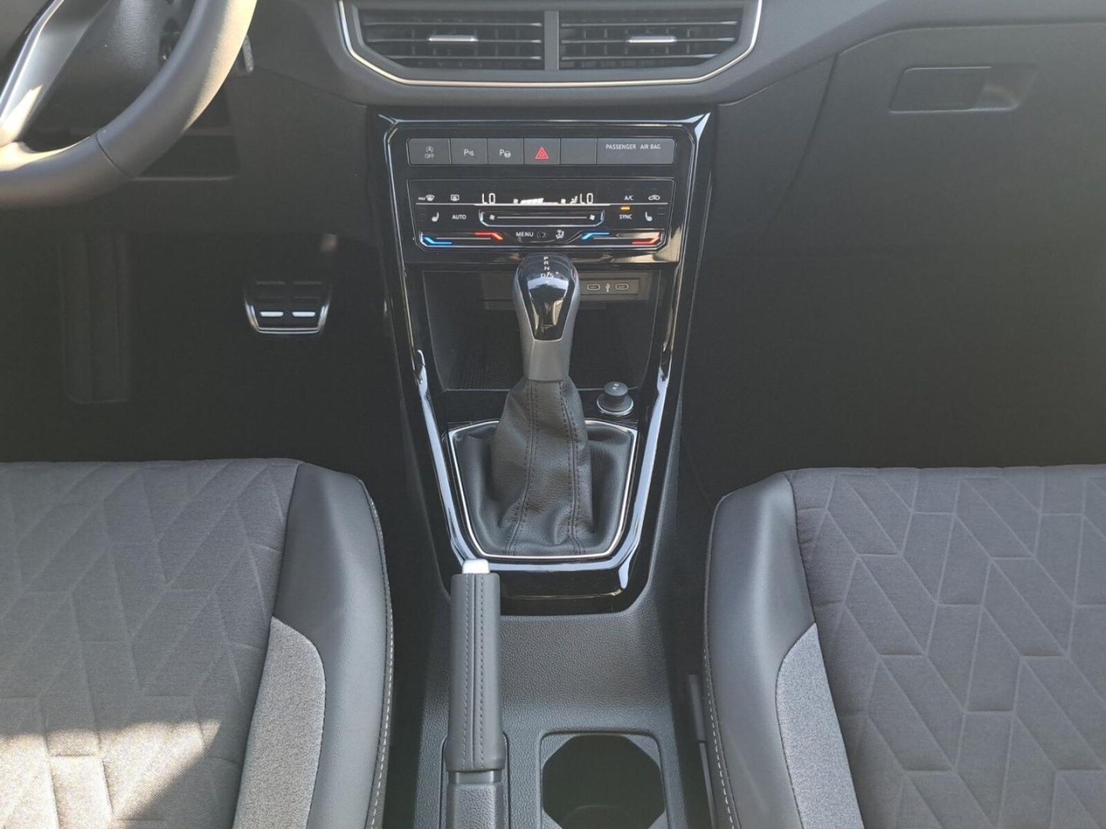 Volkswagen T-Cross – Bild 7