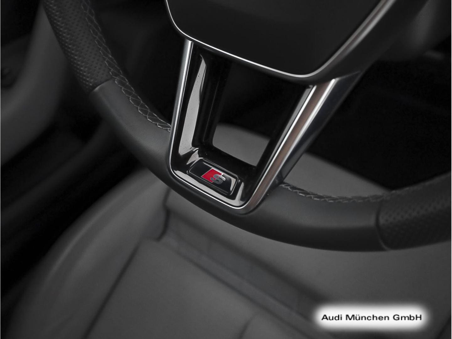 Bild über Audi S6 Avant TDI quattro tiptronic - für weitere Informationen kontaktieren Sie den Audi Partner