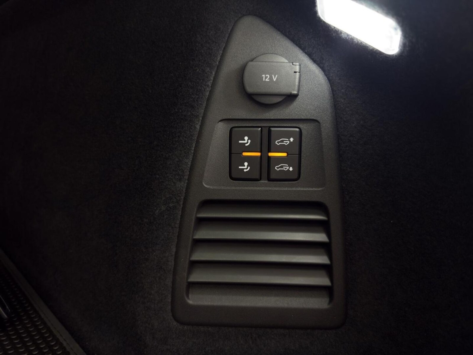 Volkswagen Touareg – Bild 22