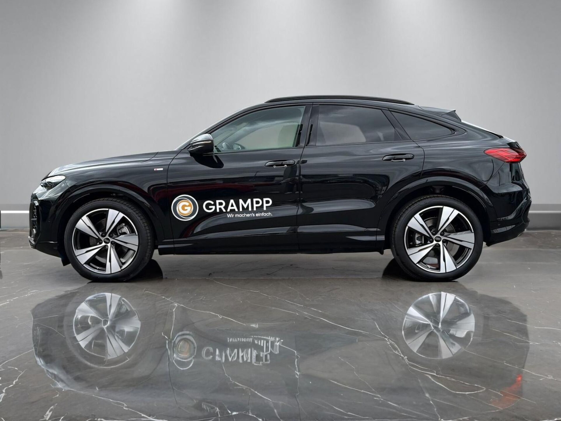 Audi Q5 Sportback edition one