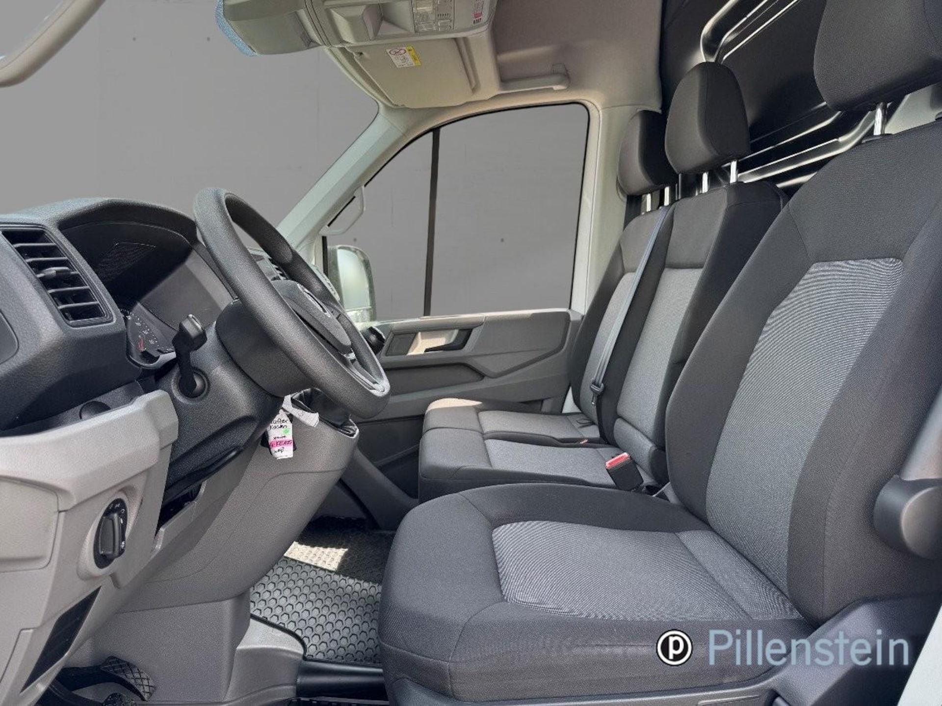 Volkswagen Crafter Kasten langer Radstand