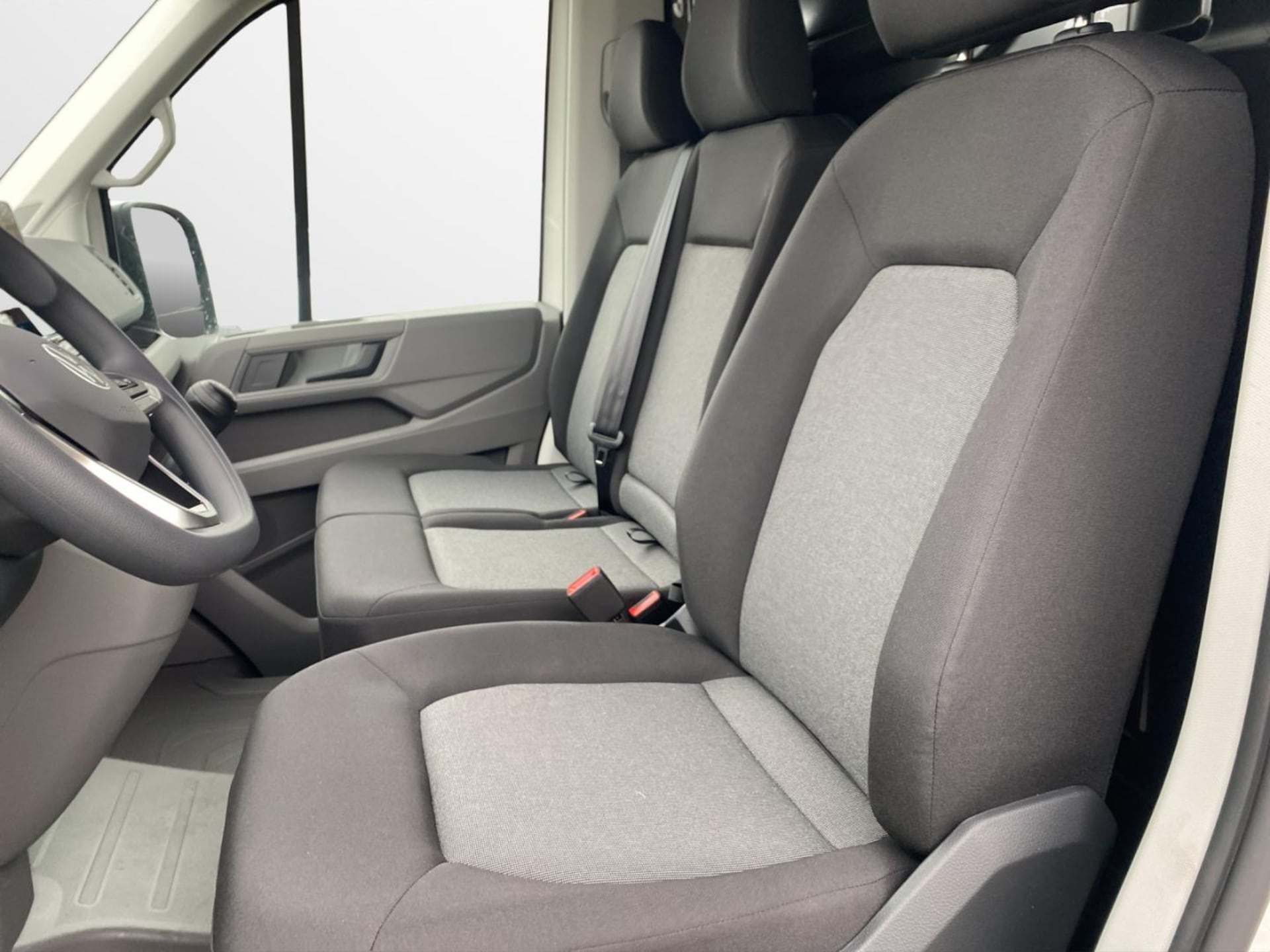 Volkswagen Crafter Kasten langer Radstand