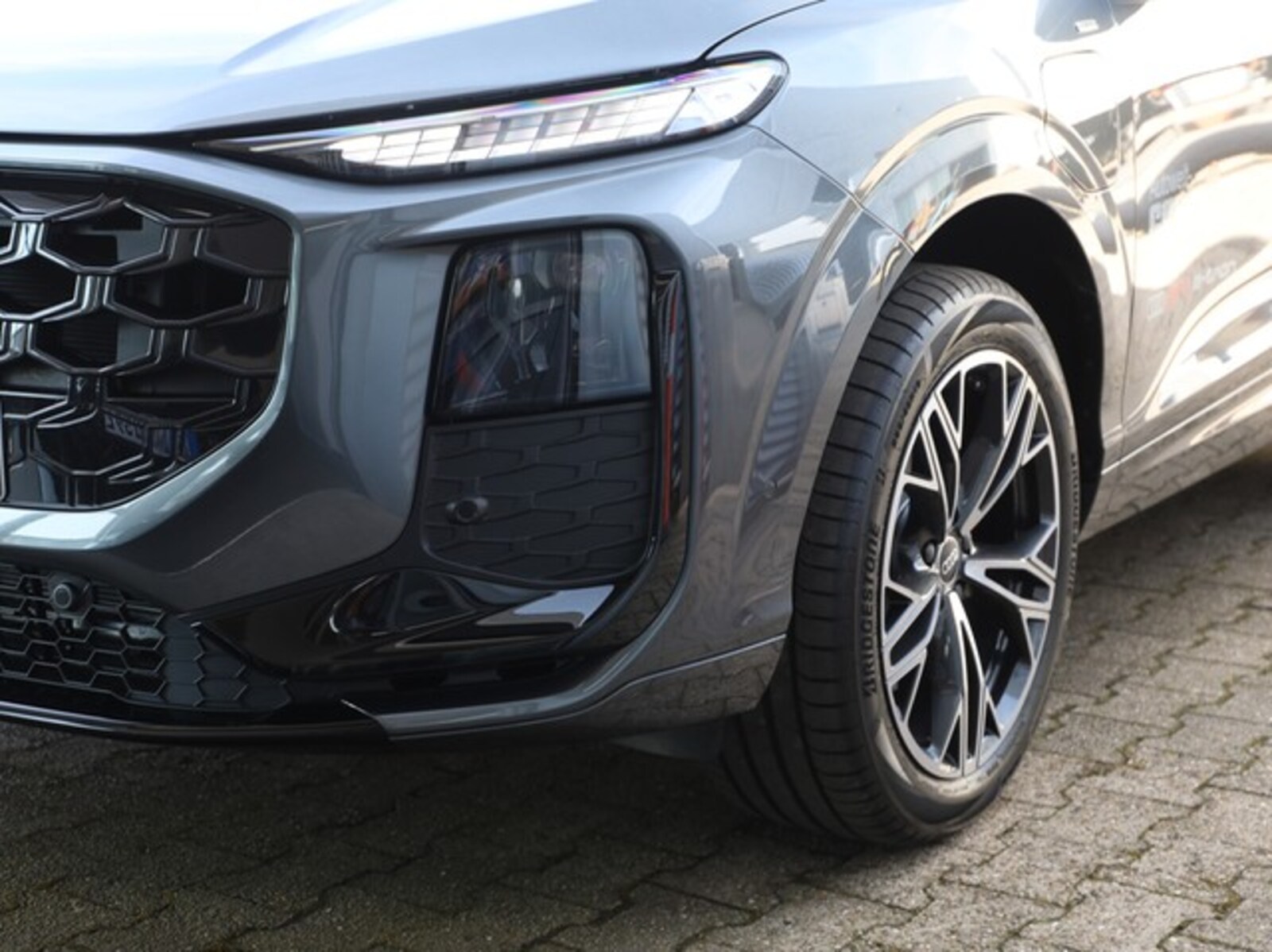 Audi Q3 – Bild 8