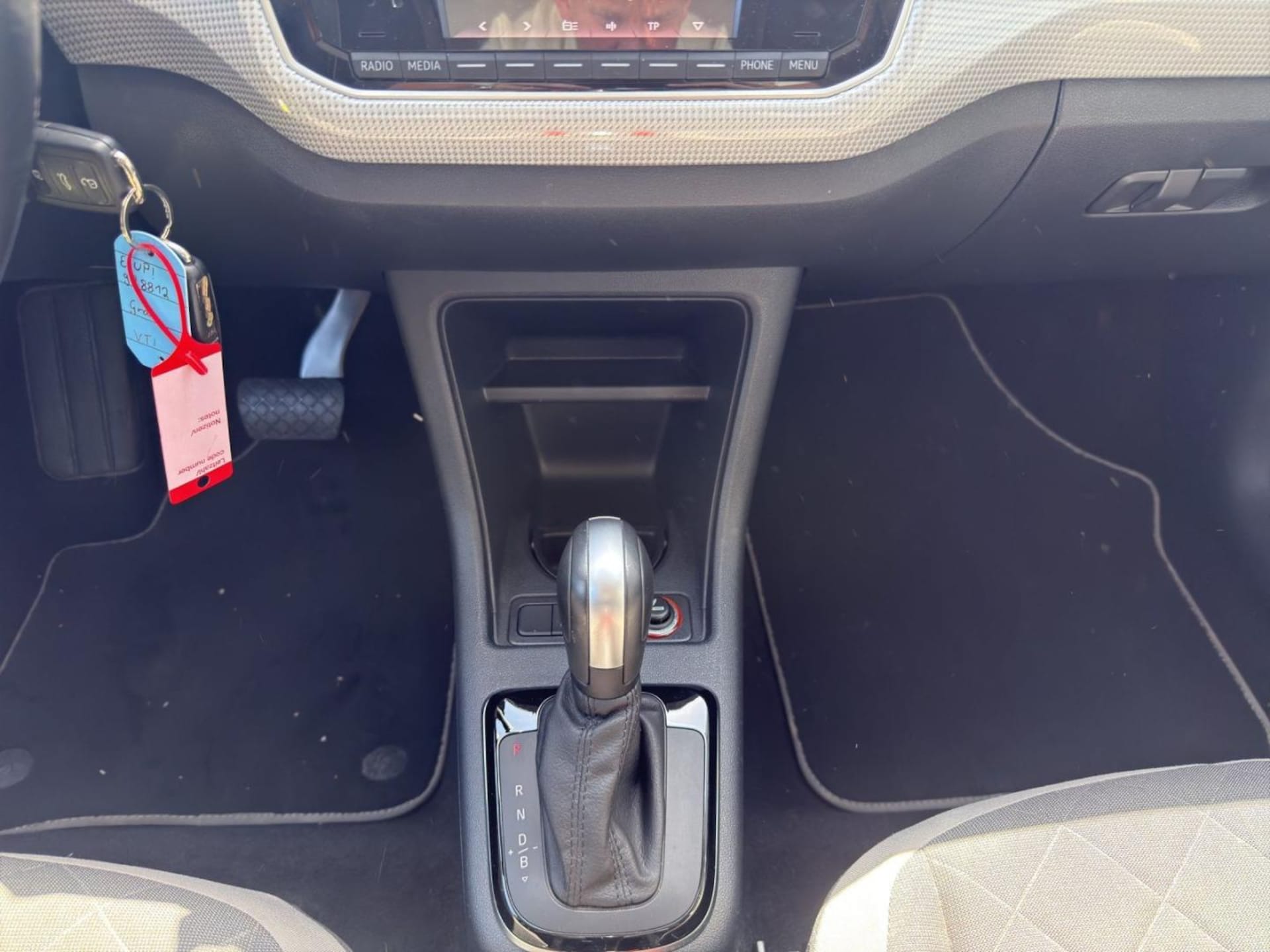 Volkswagen e-up! Style "Plus"
