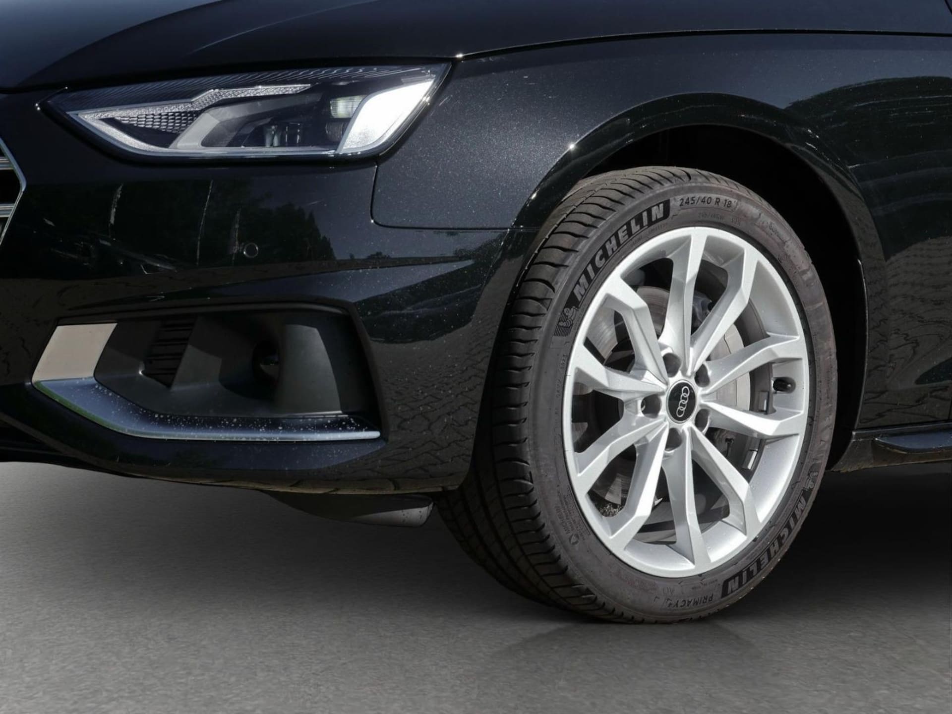 Audi A4 Avant Advanced