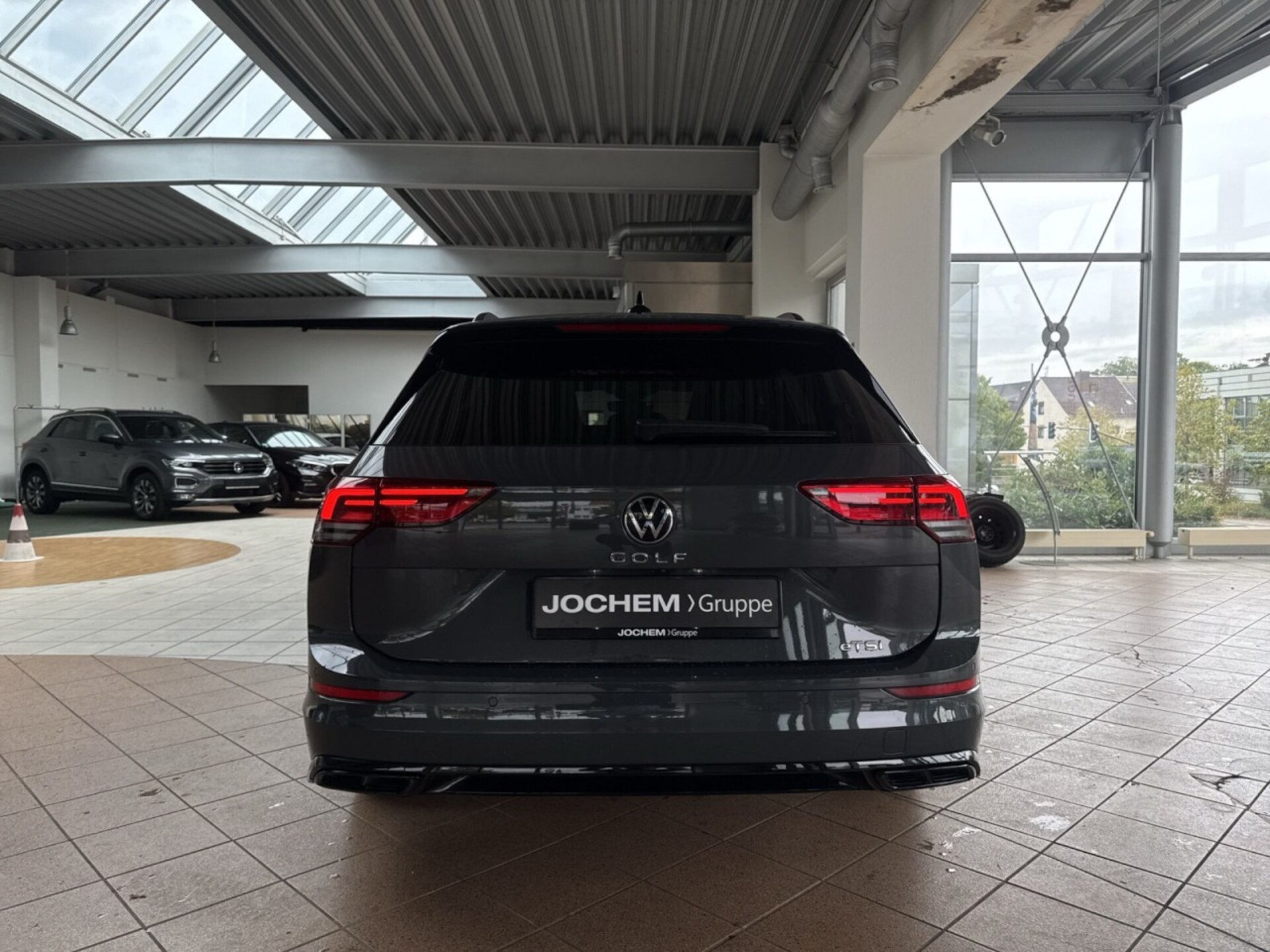 Volkswagen Golf Variant R-Line