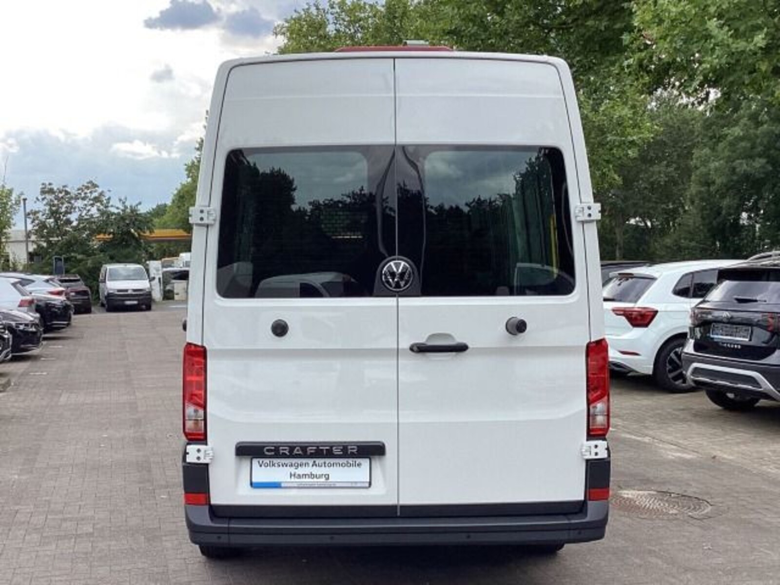 Volkswagen Crafter Kasten mittlerer Radstand – Bild 3