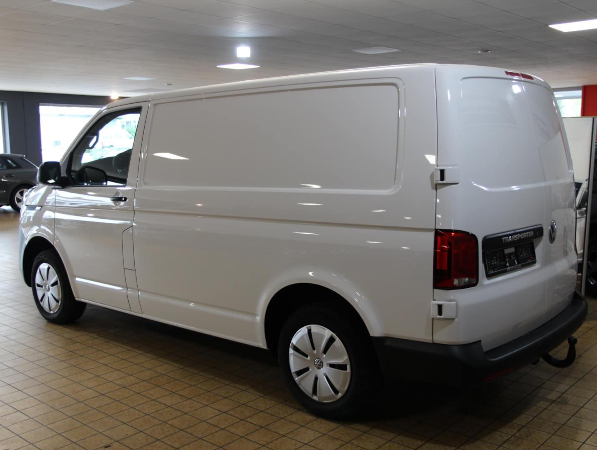 Volkswagen T6.1 Transporter Kasten kurzer Radstand