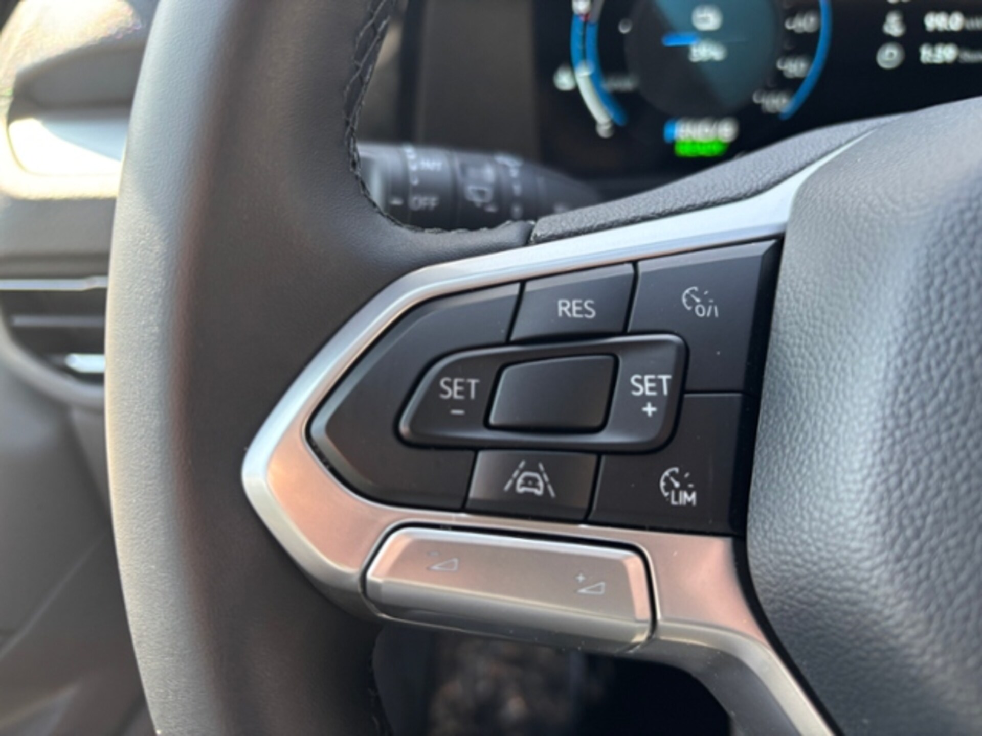 Volkswagen e-Caravelle Life