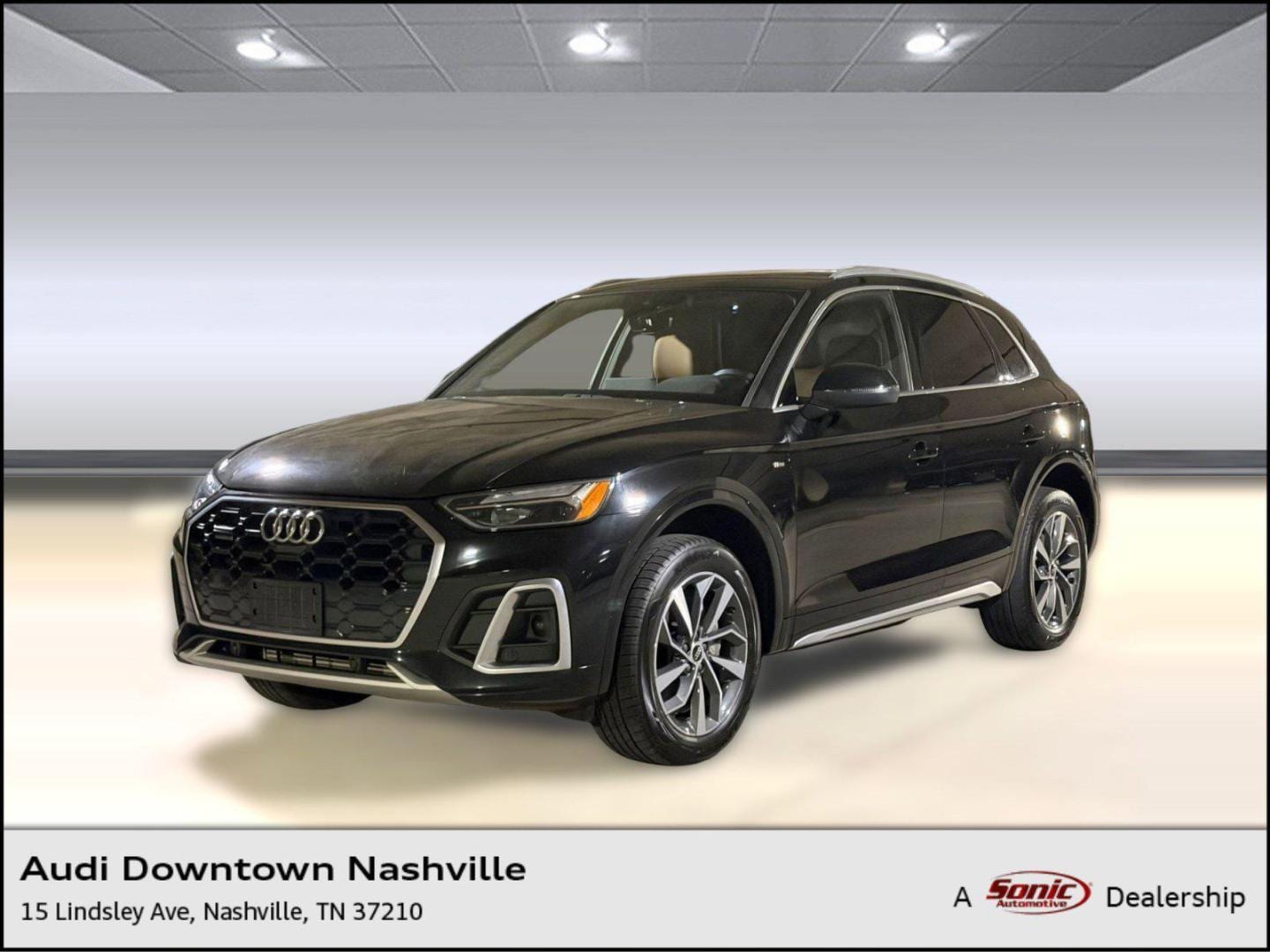 2023 Audi Q5 45 Premium Plus's photo