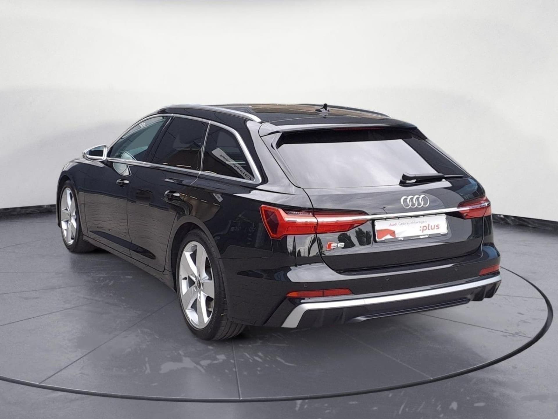 Audi S6 Avant
