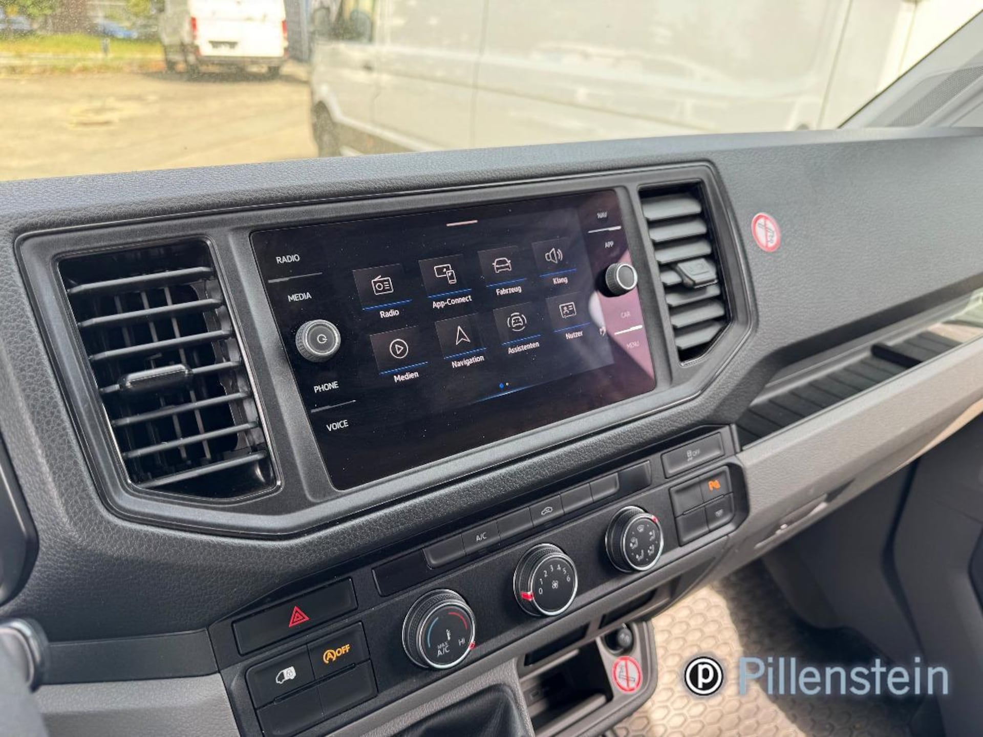 Volkswagen Crafter Kasten langer Radstand