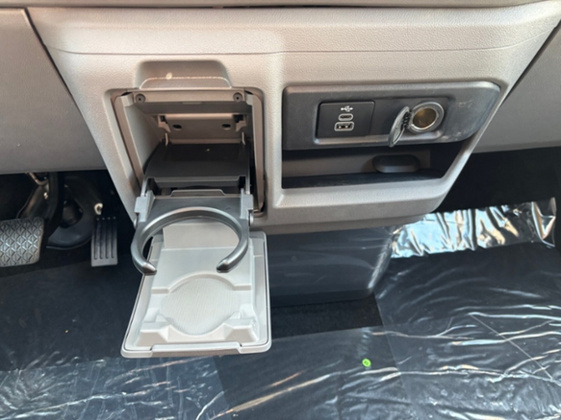Volkswagen e-Caravelle Life
