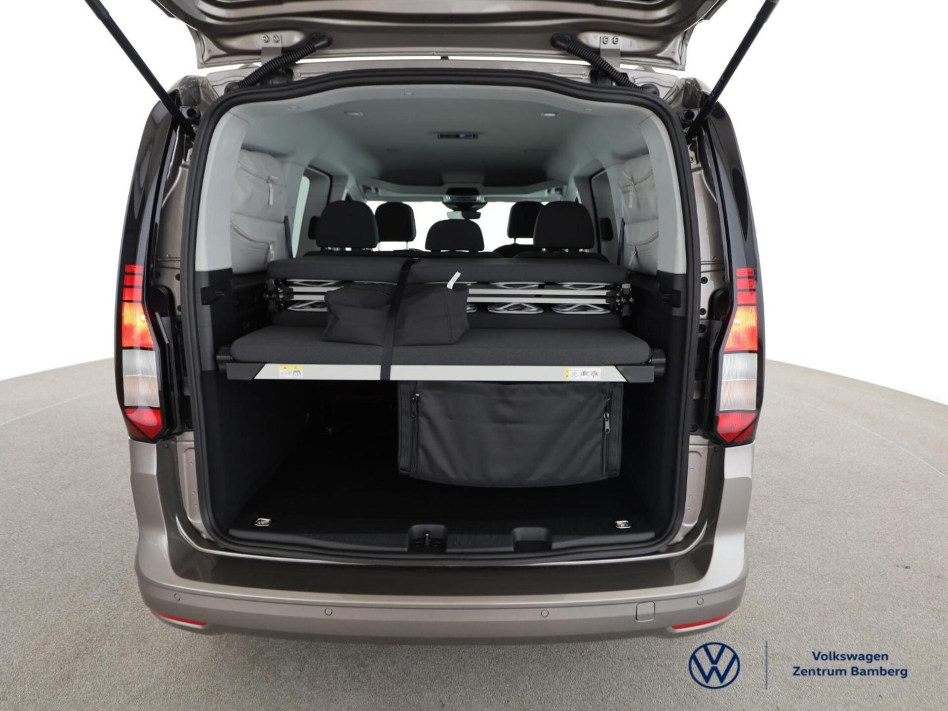 Volkswagen Caddy Basis-Modell