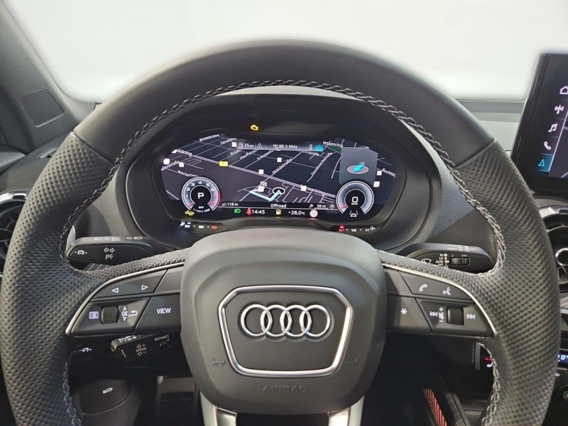 Audi Q2 S line