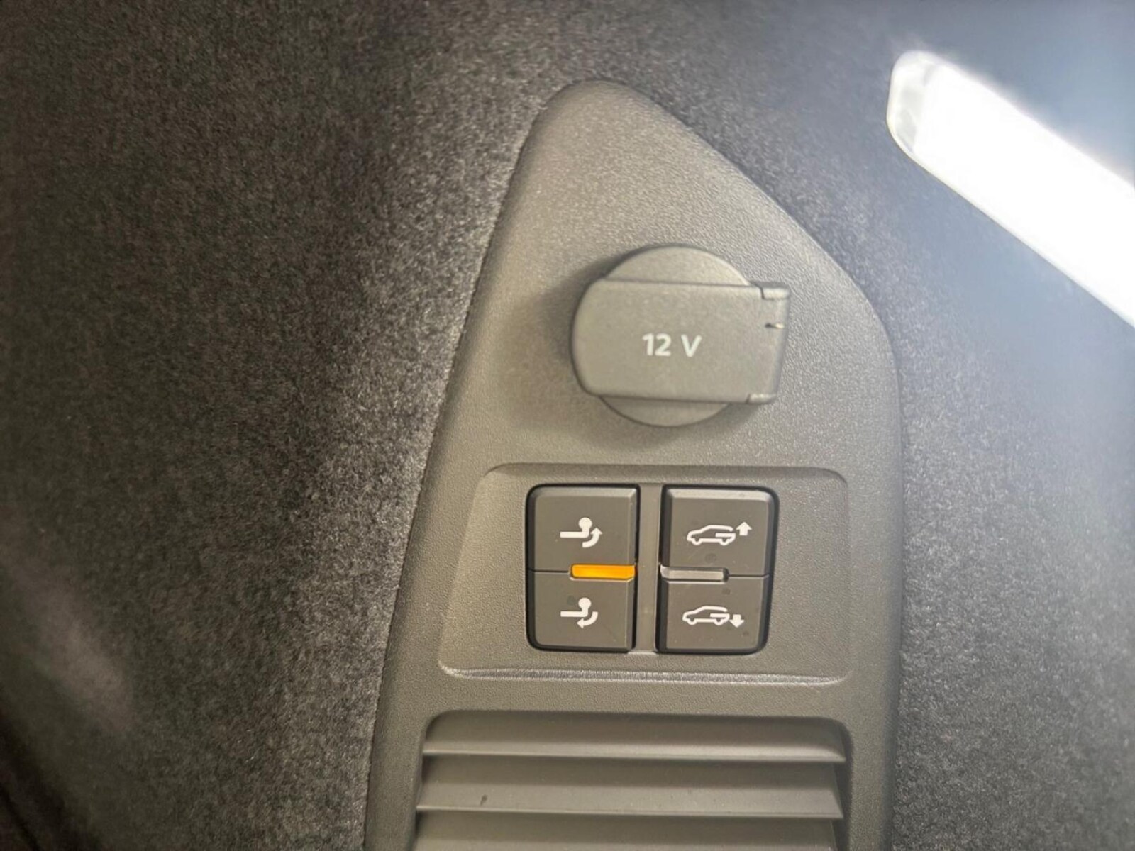 Volkswagen Touareg – Bild 18