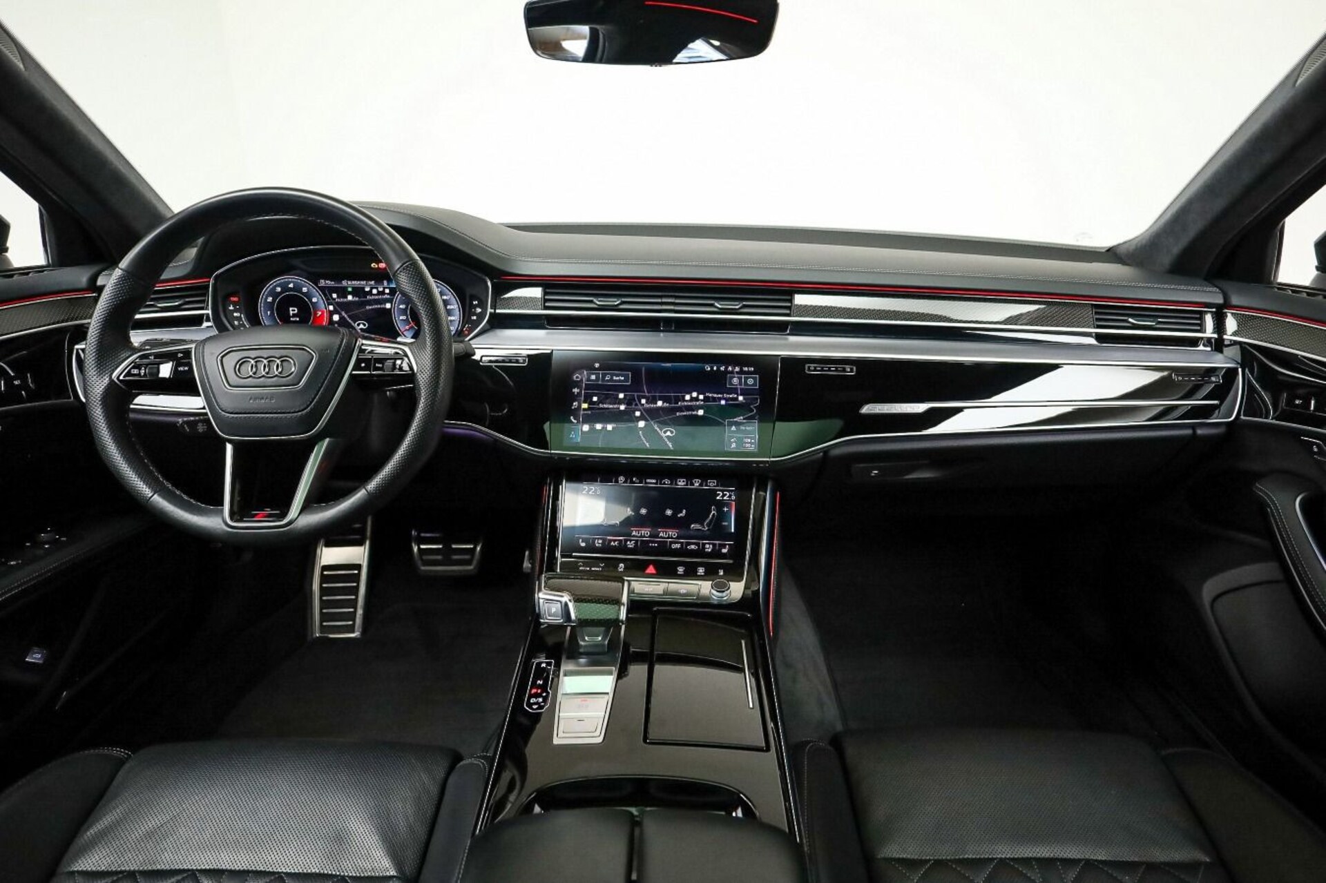 Audi S8