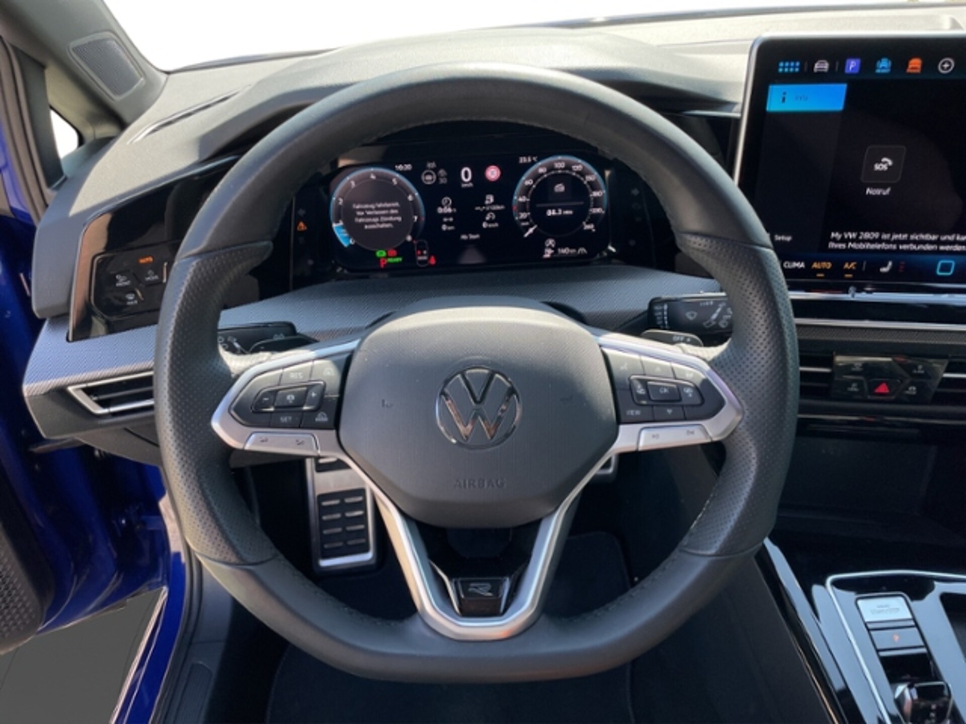 Volkswagen Golf R-Line