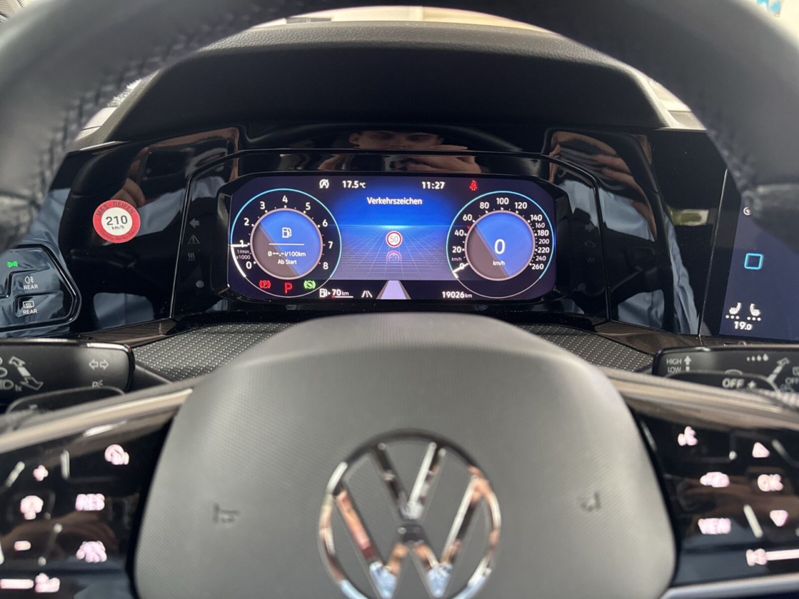 Volkswagen Golf Variant – Bild 8