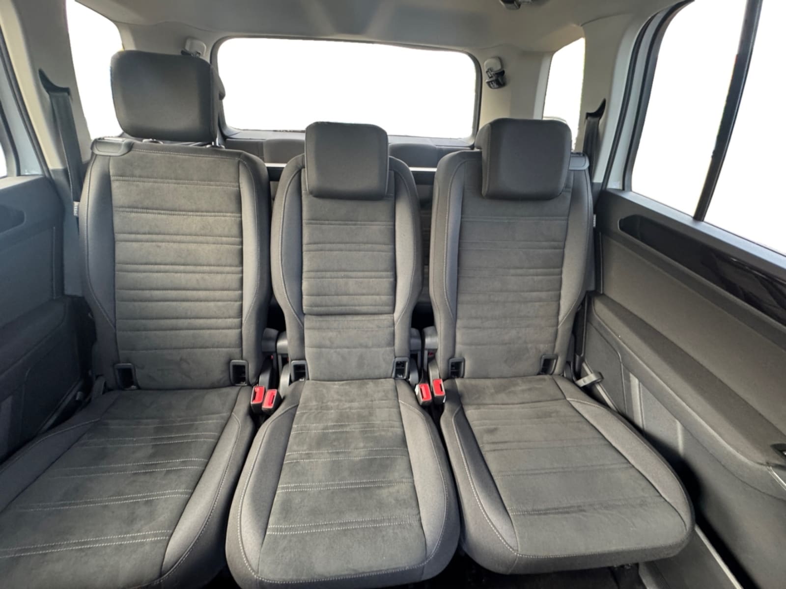 Volkswagen Touran – Bild 13