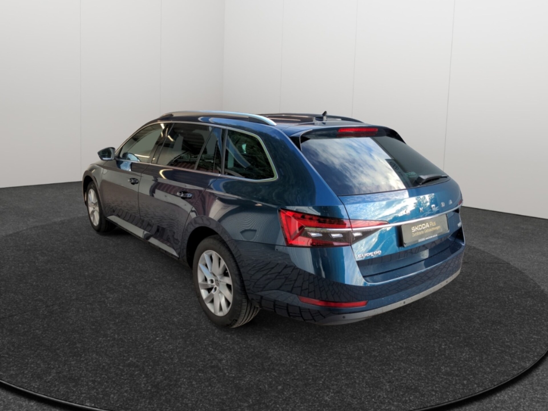 Skoda Superb Combi Style
