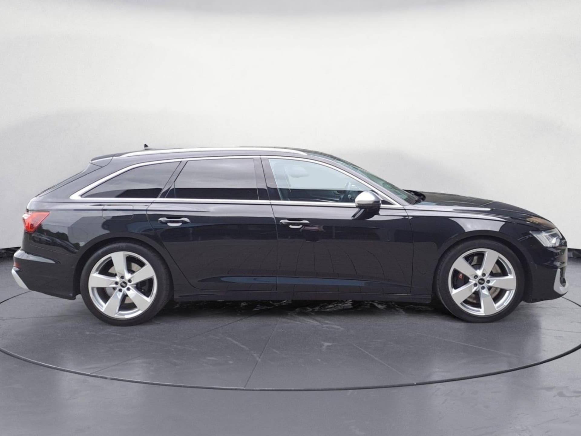 Audi S6 Avant